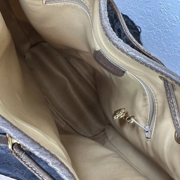 Auth Gucci GG Supreme PVC x Leather Beige Drawstring Shoulder Bag - Picture 10 of 10